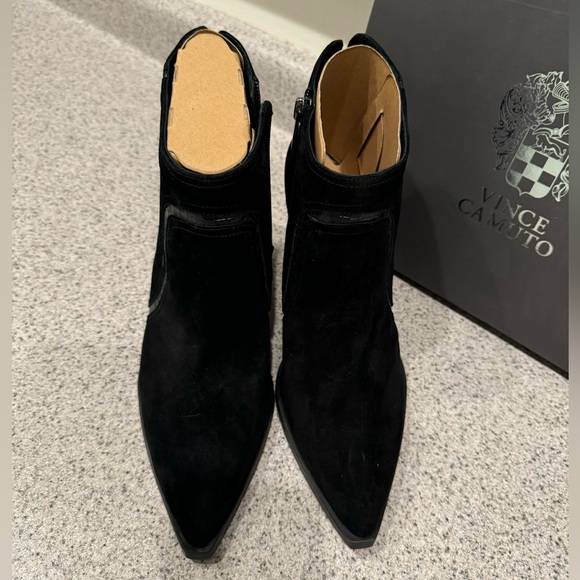 Vince Camuto Granda Black Zipper Closure Pointed Eye Ankle Boot size 11 NEW - Picture 3 of 14
